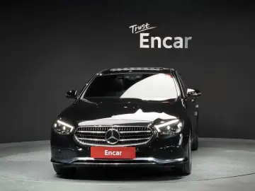 2022 Mercedes-Benz E-Класс с пробегом 48 949 км