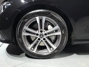 2022 Mercedes-Benz E-Класс с пробегом 48 949 км