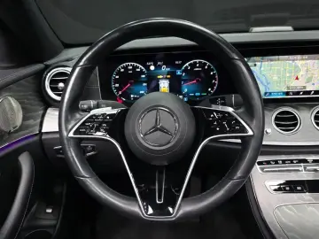 2022 Mercedes-Benz E-Класс с пробегом 48 949 км