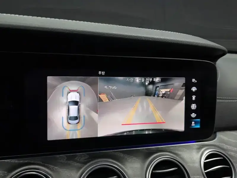 2022 Mercedes-Benz E-Класс с пробегом 48 949 км