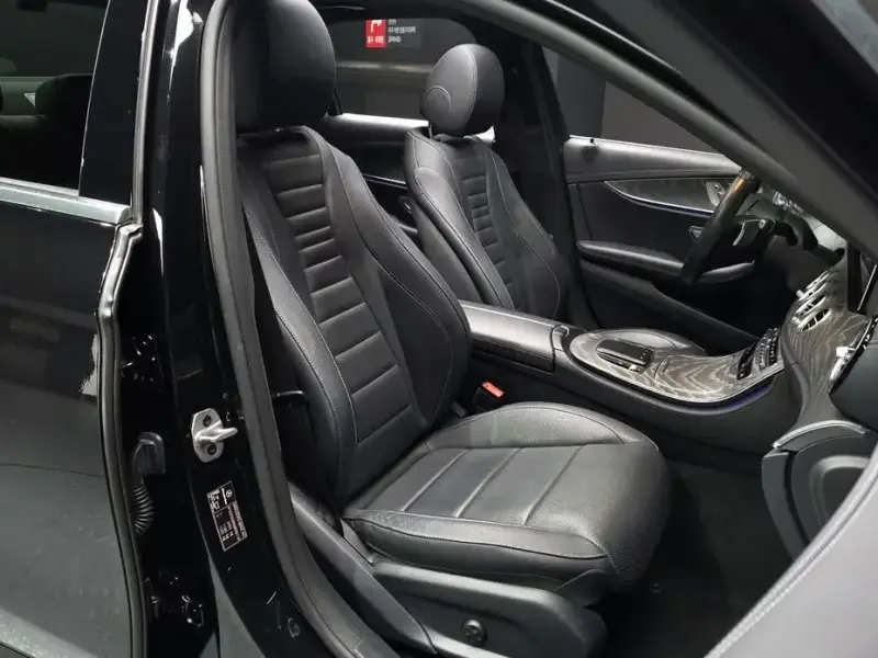 2022 Mercedes-Benz E-Класс с пробегом 48 949 км