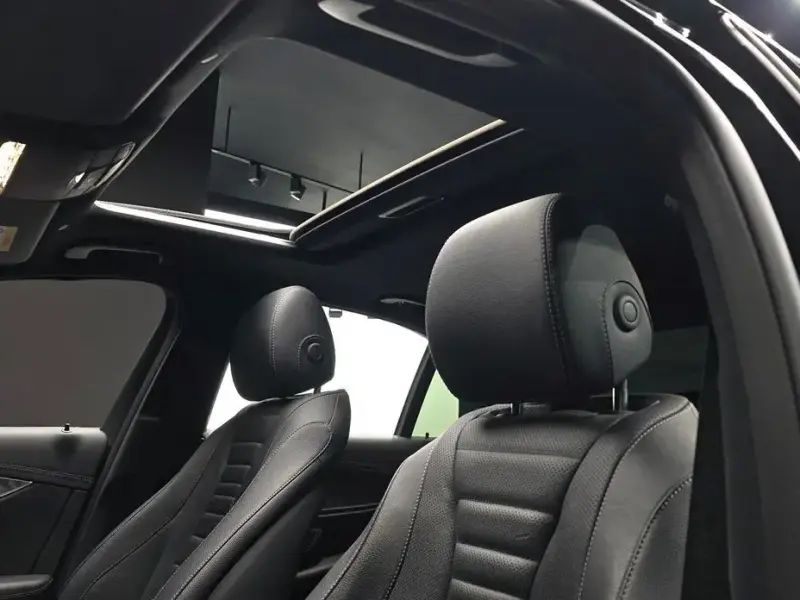 2022 Mercedes-Benz E-Класс с пробегом 48 949 км