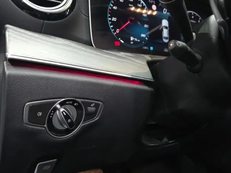 2022 Mercedes-Benz E-Класс с пробегом 48 949 км