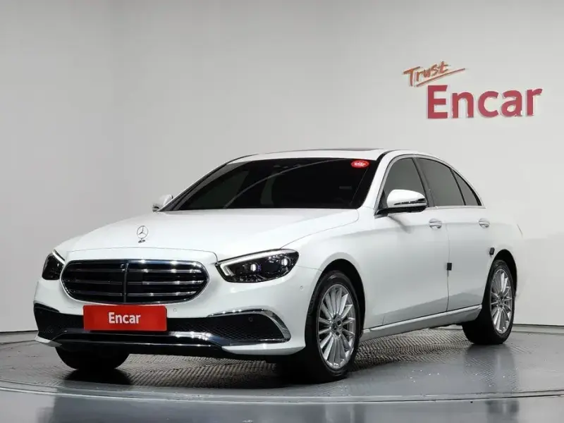 2022 Mercedes-Benz E-Класс с пробегом 111 485 км