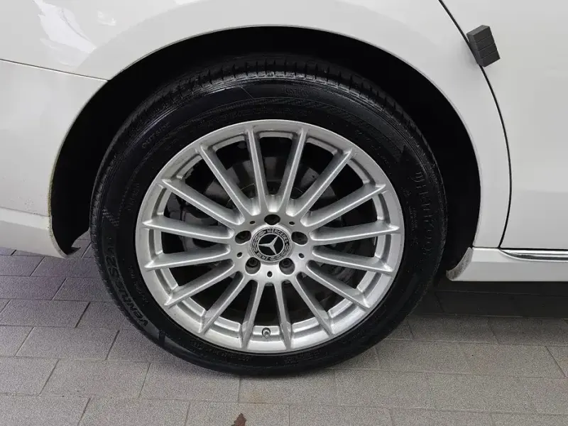 2022 Mercedes-Benz E-Класс с пробегом 111 485 км