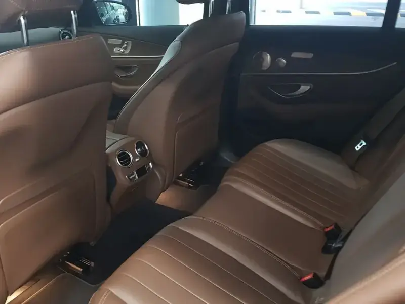 2022 Mercedes-Benz E-Класс с пробегом 68 087 км