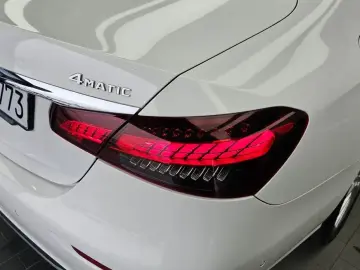 2022 Mercedes-Benz E-Класс с пробегом 111 485 км