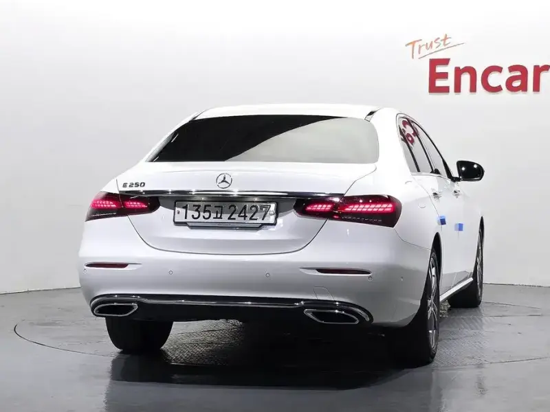 2023 Mercedes-Benz E-Класс с пробегом 34 469 км