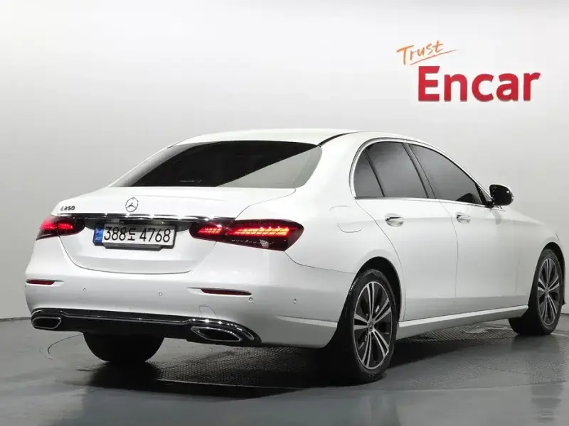 2021 Mercedes-Benz E-Класс с пробегом 110 071 км