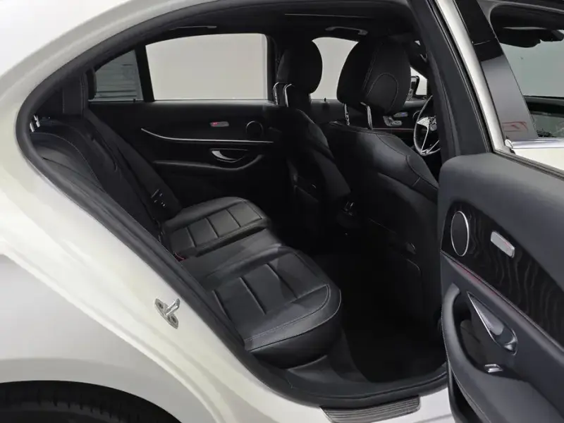 2023 Mercedes-Benz E-Класс с пробегом 34 469 км
