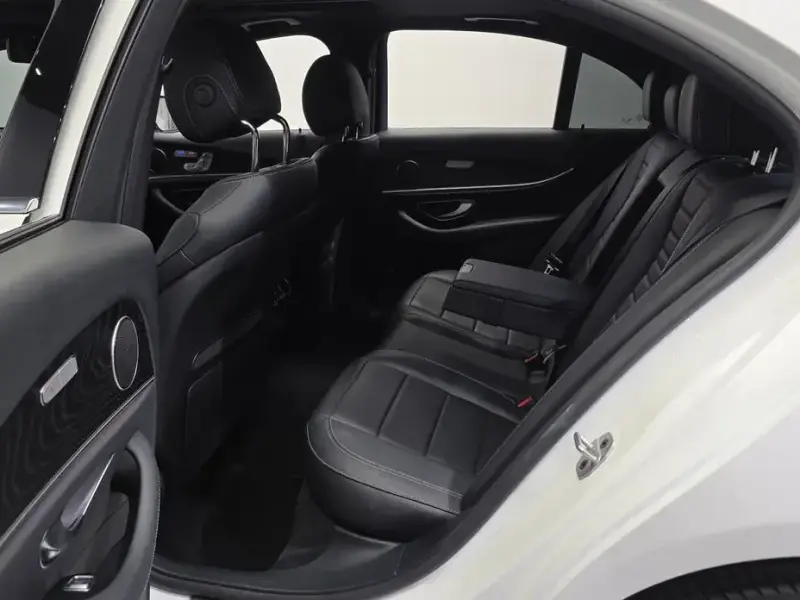 2023 Mercedes-Benz E-Класс с пробегом 34 469 км