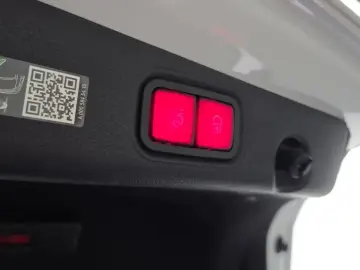 2023 Mercedes-Benz E-Класс с пробегом 34 469 км