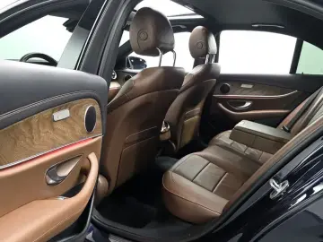 2022 Mercedes-Benz E-Класс с пробегом 52 975 км