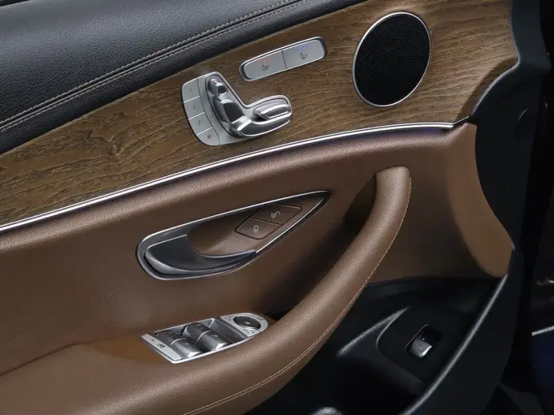 2022 Mercedes-Benz E-Класс с пробегом 52 975 км