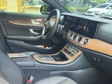 2022 Mercedes-Benz E-Класс с пробегом 36 200 км