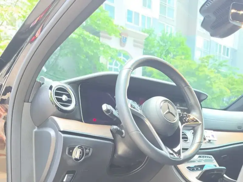 2022 Mercedes-Benz E-Класс с пробегом 36 200 км