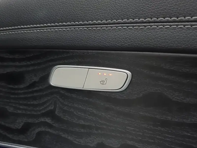 2021 Mercedes-Benz E-Класс с пробегом 106 858 км