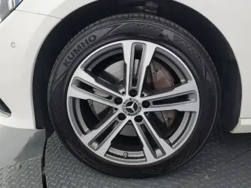2022 Mercedes-Benz E-Класс с пробегом 23 586 км