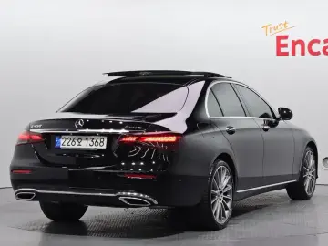2023 Mercedes-Benz E-Класс с пробегом 14 790 км