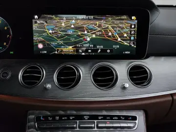 2022 Mercedes-Benz E-Класс с пробегом 23 586 км