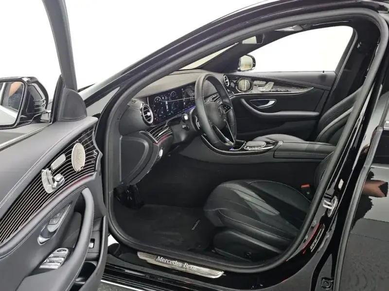 2023 Mercedes-Benz E-Класс с пробегом 14 790 км