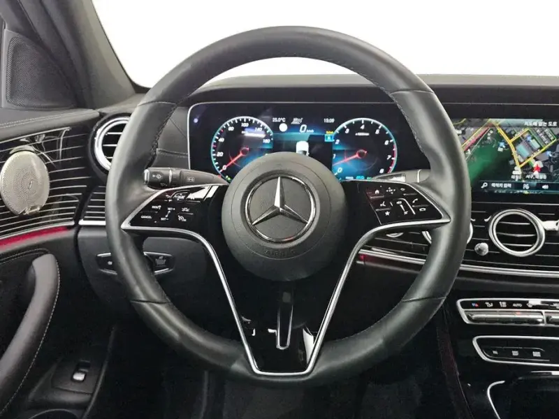 2023 Mercedes-Benz E-Класс с пробегом 14 790 км