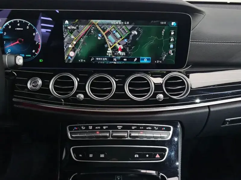 2023 Mercedes-Benz E-Класс с пробегом 14 790 км