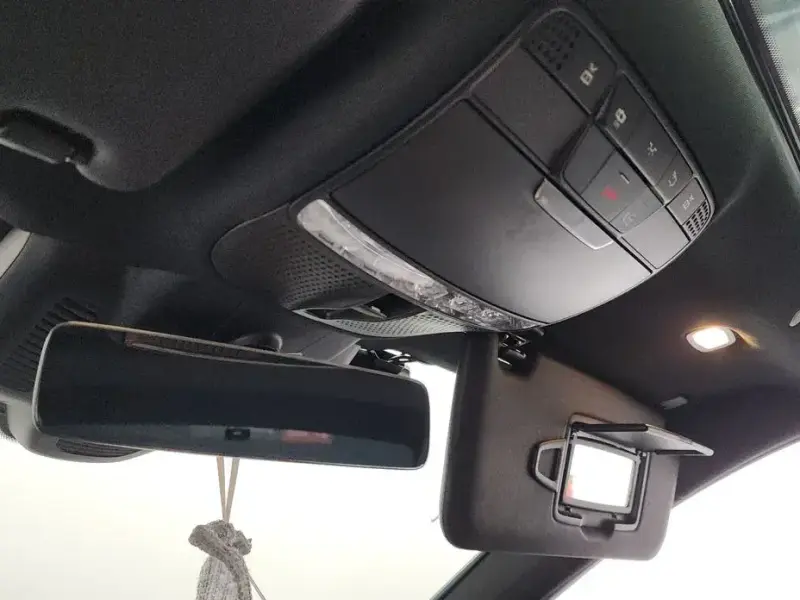 2022 Mercedes-Benz E-Класс с пробегом 23 586 км