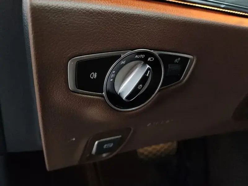 2022 Mercedes-Benz E-Класс с пробегом 23 586 км