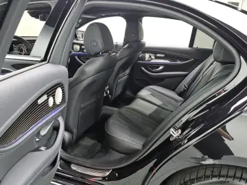 2023 Mercedes-Benz E-Класс с пробегом 14 790 км