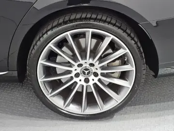 2023 Mercedes-Benz E-Класс с пробегом 14 790 км