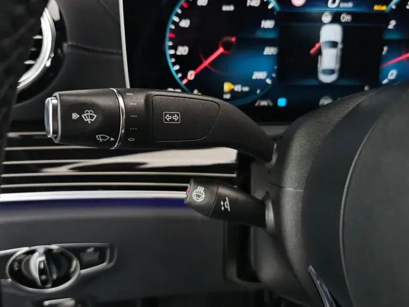 2023 Mercedes-Benz E-Класс с пробегом 14 790 км