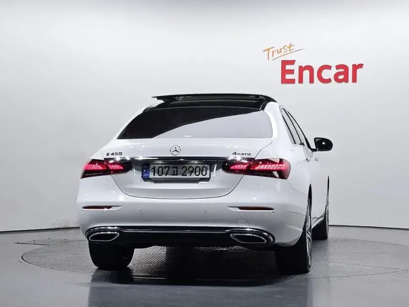 2022 Mercedes-Benz E-Класс с пробегом 67 454 км