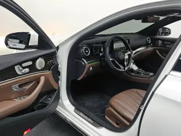 2022 Mercedes-Benz E-Класс с пробегом 67 454 км
