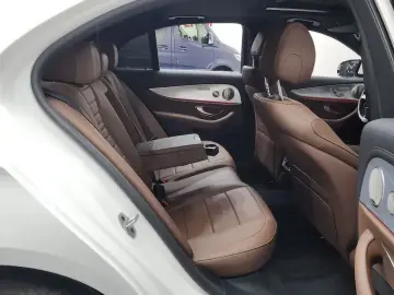 2021 Mercedes-Benz E-Класс с пробегом 80 474 км