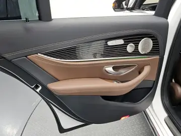 2022 Mercedes-Benz E-Класс с пробегом 67 454 км