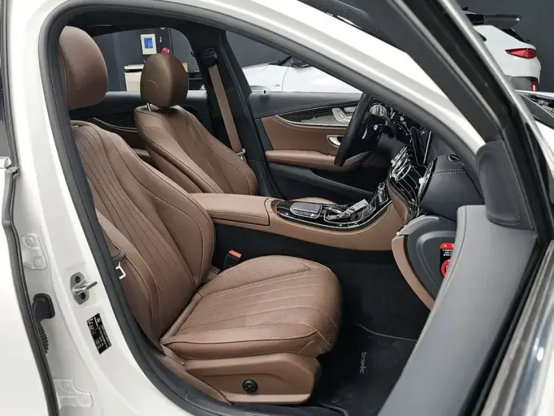 2022 Mercedes-Benz E-Класс с пробегом 67 454 км