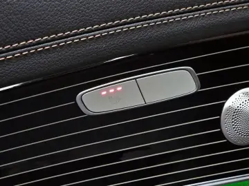2022 Mercedes-Benz E-Класс с пробегом 67 454 км