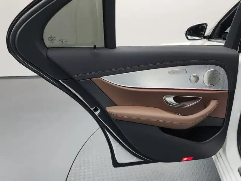 2021 Mercedes-Benz E-Класс с пробегом 80 474 км