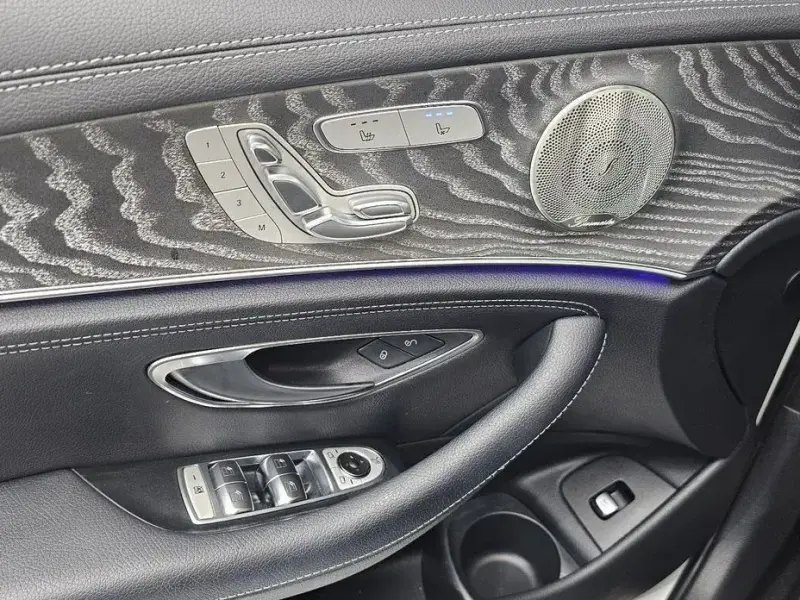 2023 Mercedes-Benz E-Класс с пробегом 53 298 км