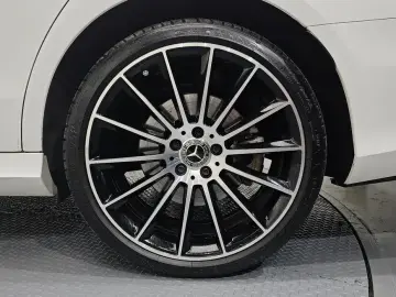 2023 Mercedes-Benz E-Класс с пробегом 53 298 км