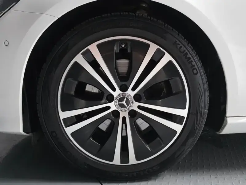 2022 Mercedes-Benz E-Класс с пробегом 54 674 км