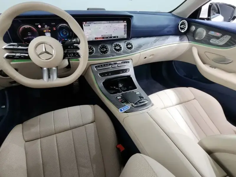 2023 Mercedes-Benz E-Класс с пробегом 17 472 км