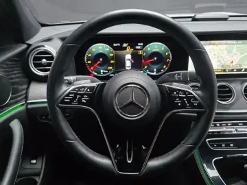 2022 Mercedes-Benz E-Класс с пробегом 54 674 км