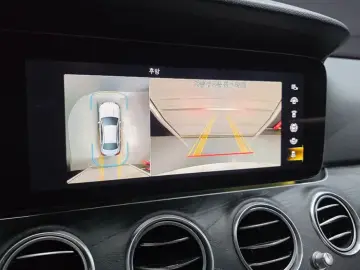 2022 Mercedes-Benz E-Класс с пробегом 54 674 км