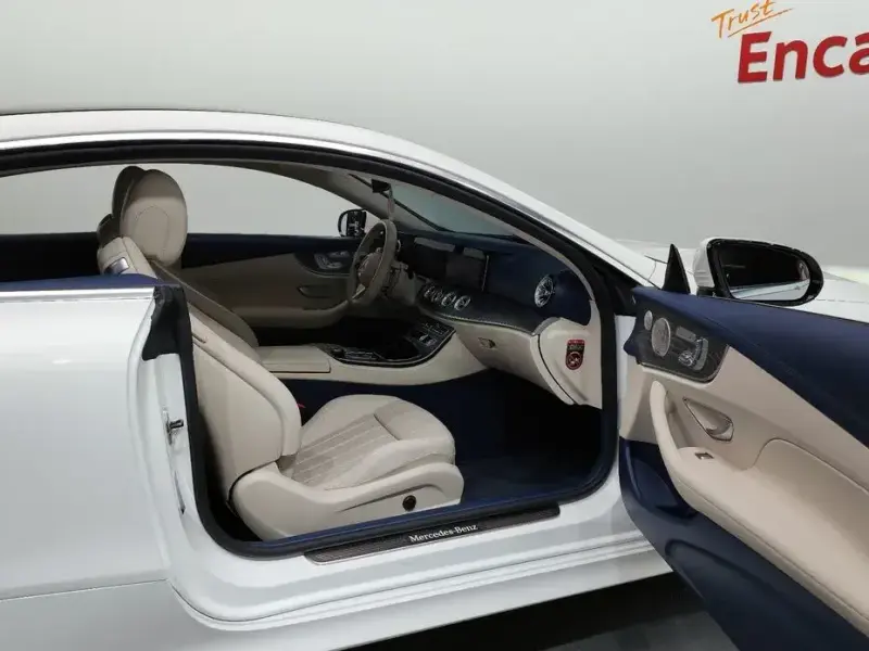 2023 Mercedes-Benz E-Класс с пробегом 17 472 км