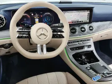 2023 Mercedes-Benz E-Класс с пробегом 17 472 км