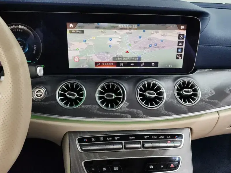 2023 Mercedes-Benz E-Класс с пробегом 17 472 км