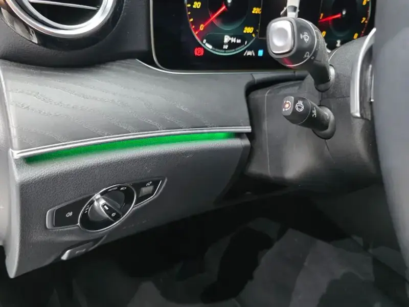 2022 Mercedes-Benz E-Класс с пробегом 54 674 км