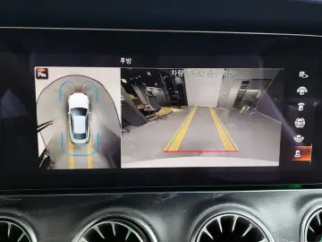 2023 Mercedes-Benz E-Класс с пробегом 17 472 км